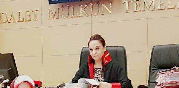 ESKİ SAPANCA HAKİMİ 52 YAŞINDA KALBİNE YENİK DÜŞTÜ