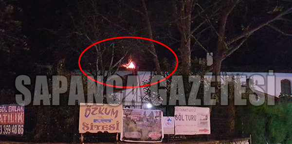 ÇATI YANGINI KORKUTTU