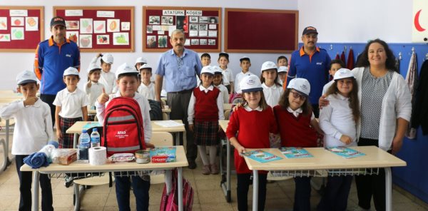 SAPANCA İLKOKULU'NDAN AFAD'A ŞARKI BESTESİ