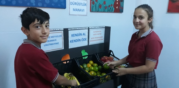 BU MANAV DİĞERLERİNDEN ÇOK FARKLI