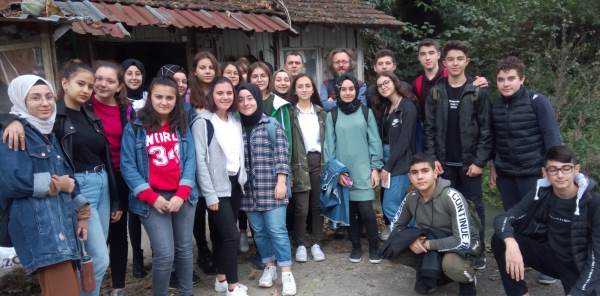 DERSLERİNİ TARİHİ DEĞİRMENDE İŞLEDİLER