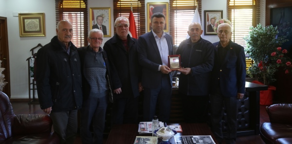 GAZİLERDEN BAŞKAN ÖZEN'E TEŞEKKÜR ZİYARETİ