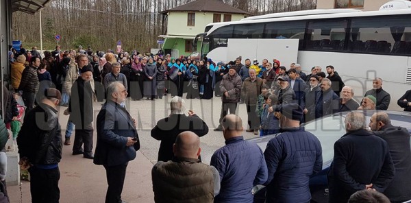 2020'NİN İLK UMRE KAFİLESİ DUALARLA UĞURLANDI