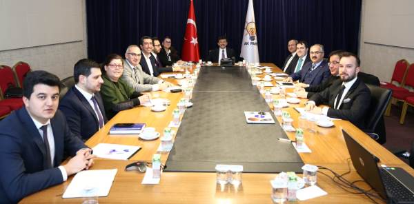 YILMAZER, SİYASET AKADEMİSİ'NDE