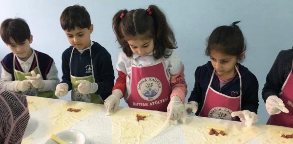 BU OKUL DİĞERLERİNDEN ÇOK FARKLI