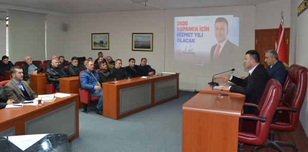 ÖZEN MUHTARLARLA BİR ARAYA GELDİ