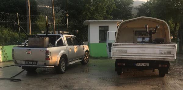 SOKAKLARDA GECE İLAÇLAMALARI BAŞLADI