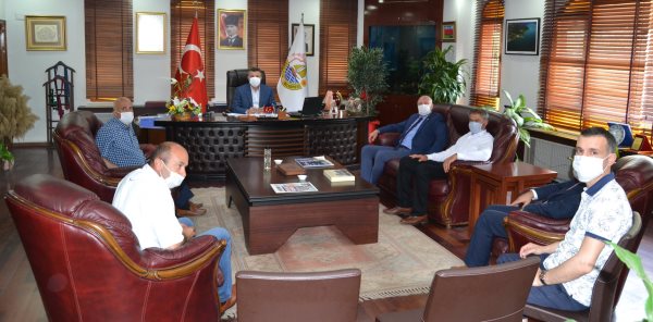 ÖZEN, BAŞKANLARI AĞIRLADI