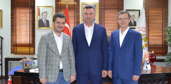 MÜFTÜ AYDIN VE BAŞİŞ'TEN ÖZEN'E ZİYARET