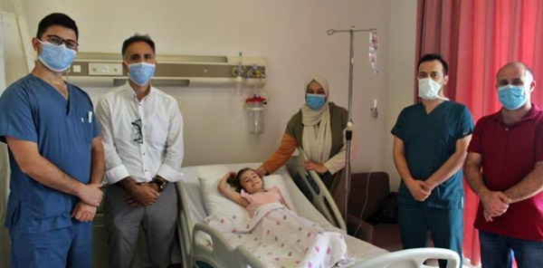 MİNİK SÜMEYYE SAÜEAH'TA ŞİFA BULDU