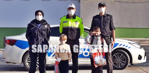 OKULUN İLK GÜNÜNDE SÜRPRİZ YAPTILAR