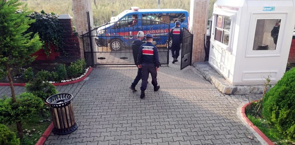 SUÇ MAKİNESI JANDARMADAN KAÇAMADI