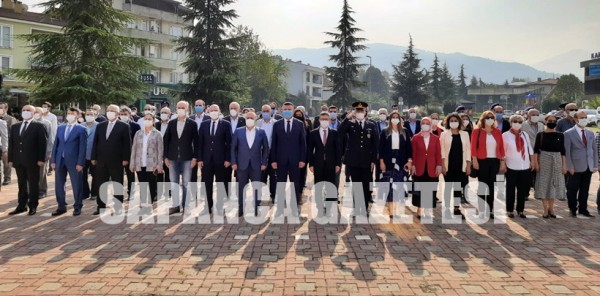 29 EKİM DÜZENLENEN TÖRENLE KUTLANDI