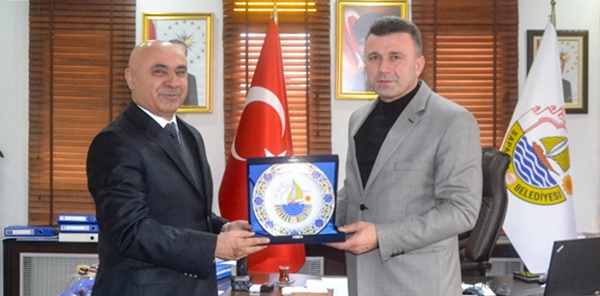 BAŞKAN ÖZEN'E 1. SINIF VEDA ZİYARETİ