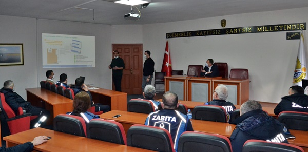 BELEDİYE PERSONELİNE AFET BİLİNCİ EĞİTİMİ