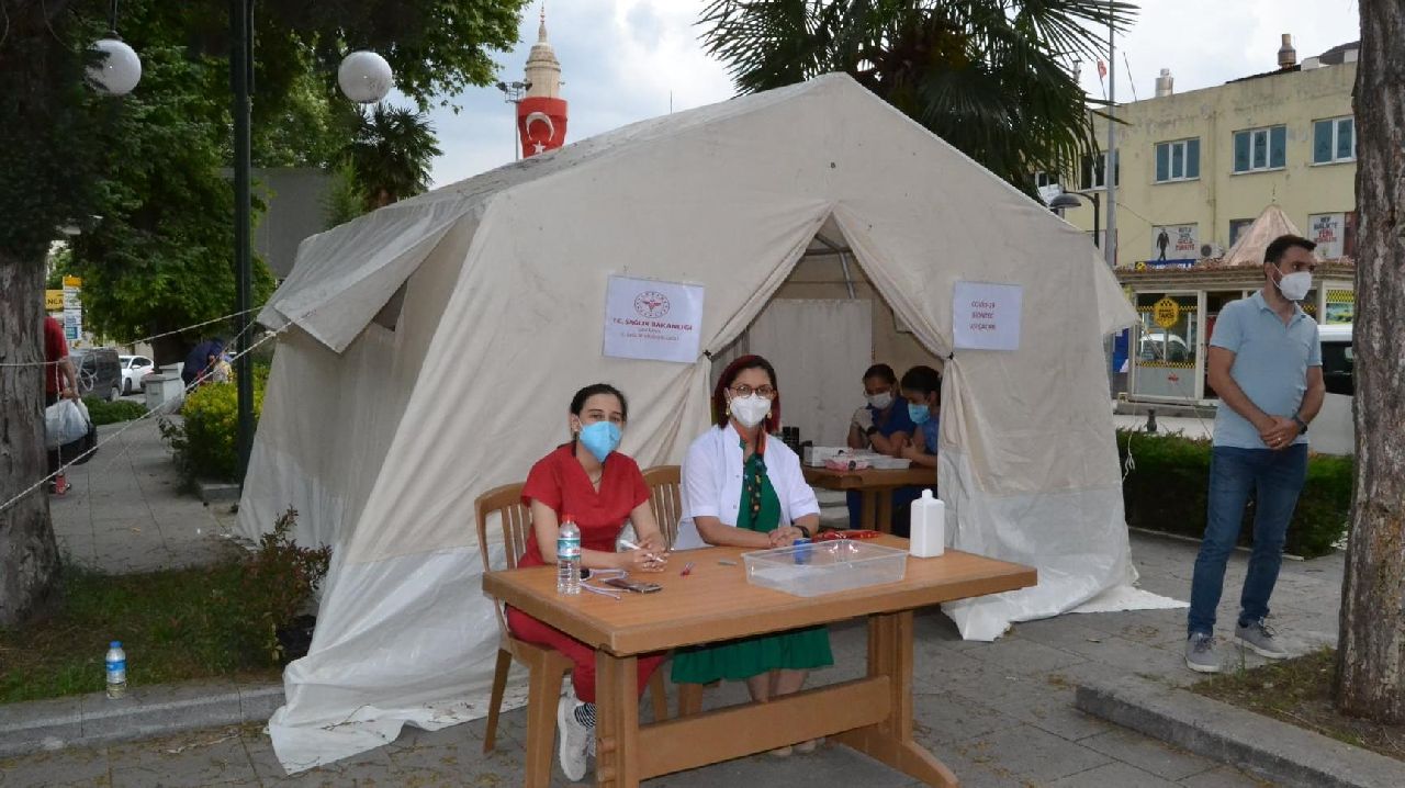 SAPANCA'DA SEYYAR AŞILAMA İSTASYONU KURULDU