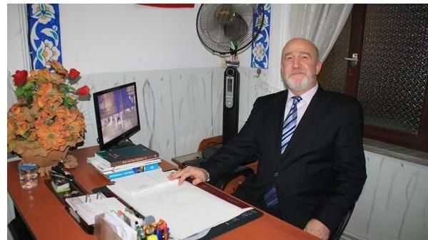 YENİ CAMİ İMAM HATİBİ YILMAZ EMEKLİYE AYRILIYOR