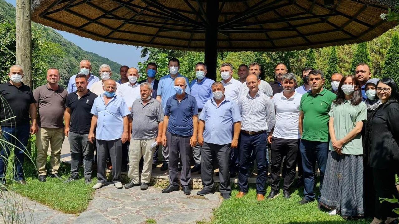 GENEL BAŞKAN YARDIMCISI YAVUZ, MUHTARLARLA BİR ARAYA GELDİ