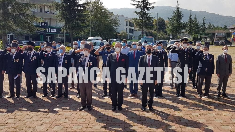 SAPANCA'DA GAZİLER GÜNÜ KUTLANDI