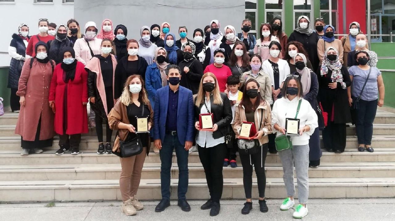 YENİ BAŞKAN EBRU TÜRKMEN OLDU