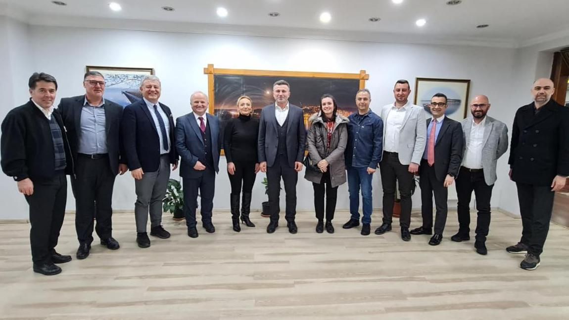 BAŞKAN ÖZEN TURİZMCİLERİ AĞIRLADI