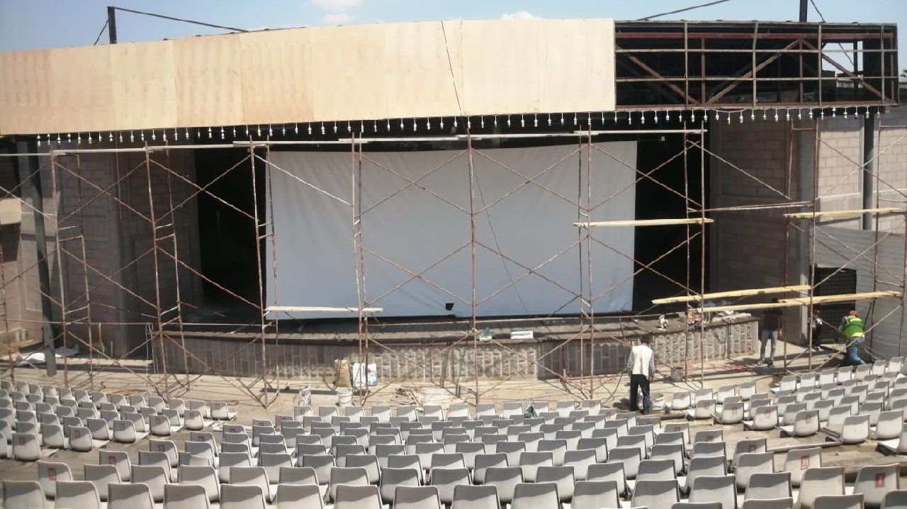 AMFİ TİYATRO YAZA HAZIRLANIYOR