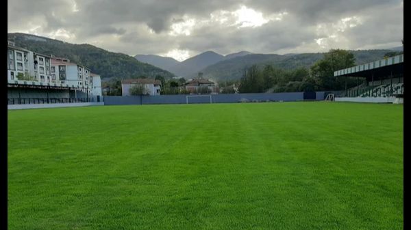 SAPANCA ATATÜRK STADINA 1500 KİŞİLİK YENİ TRİBÜN