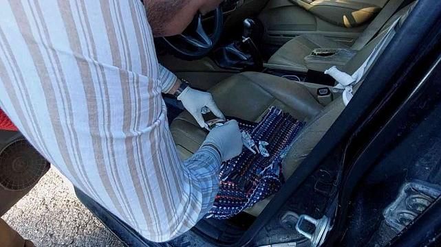 JANDARMADAN SAPANCA'DA UYUŞTURUCU OPERASYONU