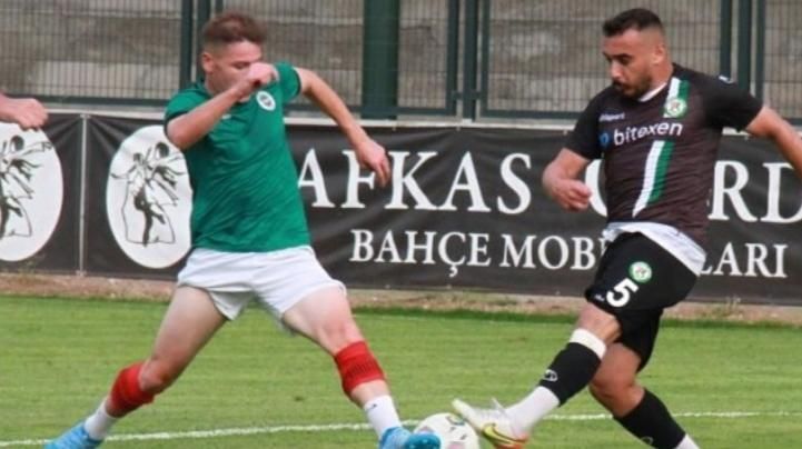 SAPANCA GENÇLİKSPOR SAMSUN'DAN ELİ BOŞ DÖNDÜ