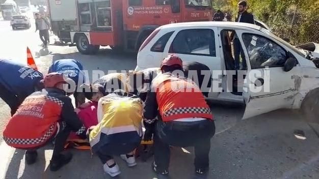 SAPANCA'DA TRAFİK KAZASI: 3 YARALI