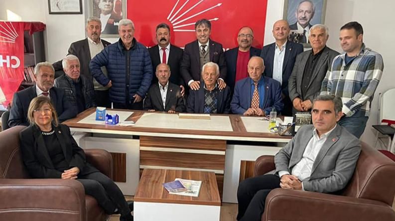 CHP'Lİ BAŞKANLAR KAYNARCA'DA BULUŞTU