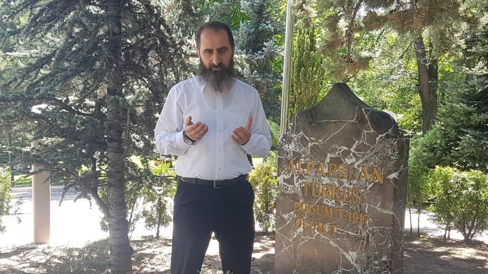 ADİL ERSOY VEFAT ETTİ