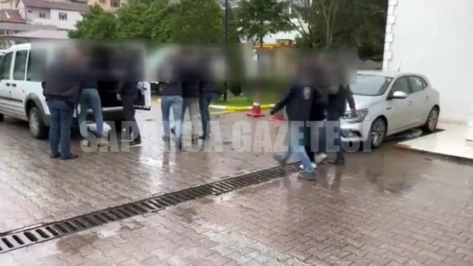 SAHTE İLANLA BUNGALOV KİRALAYAN 4 KİŞİDEN 3'Ü TUTUKLANDI