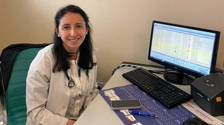 DAHİLİYE UZMANI BERİL DEMİR HASTA KABULÜNE BAŞLADI