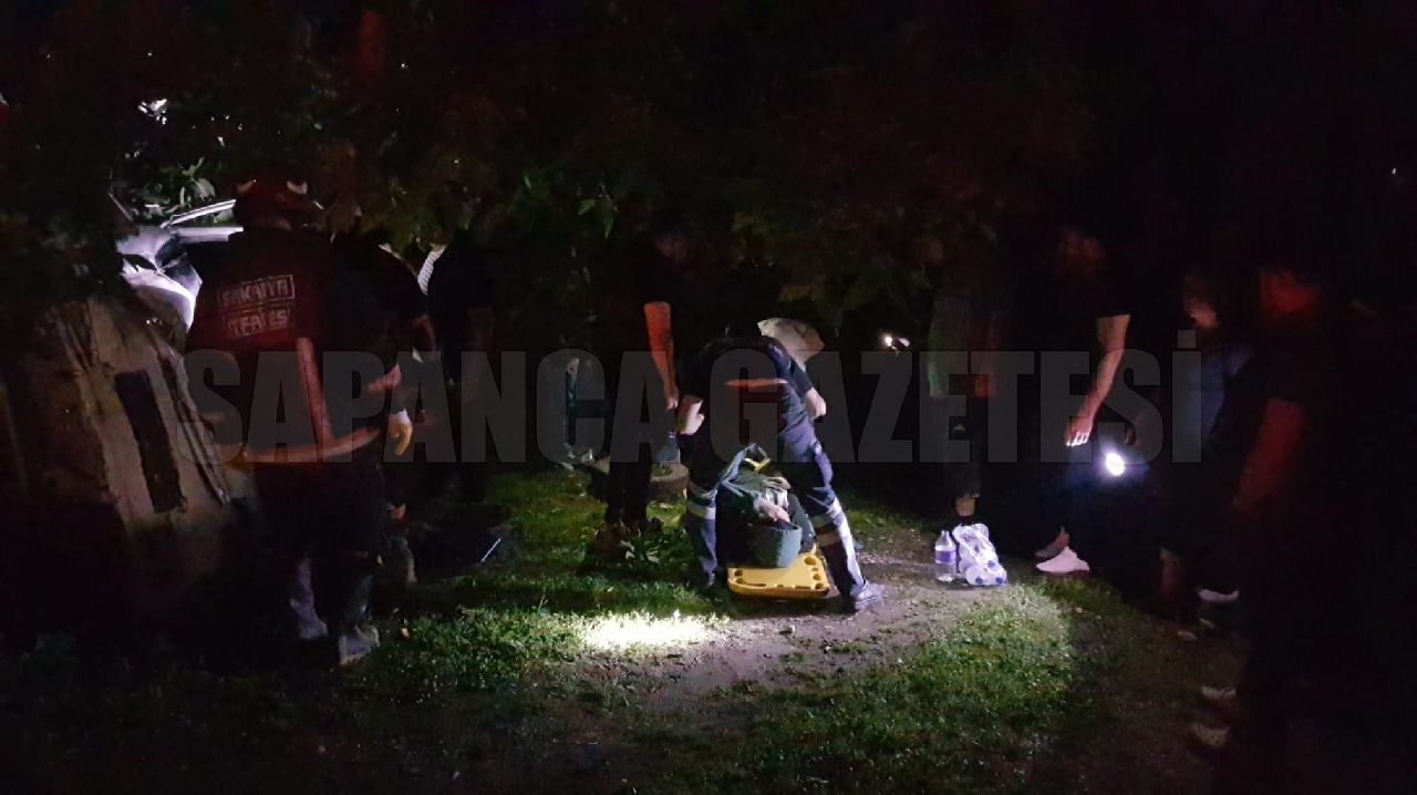 SAPANCA'DA TRAFİK KAZASI: 2 YARALI