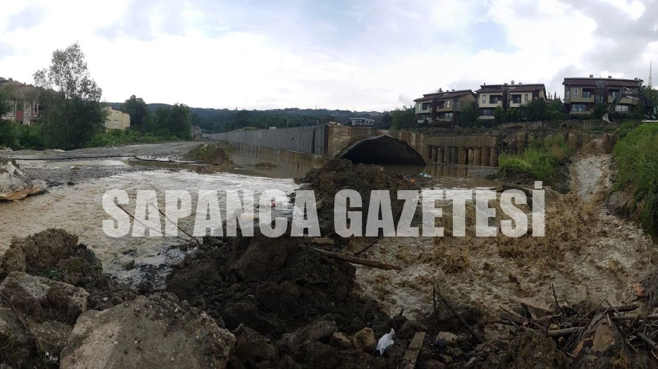 DERE TAŞTI YHT TÜNELİNİ SU BASTI