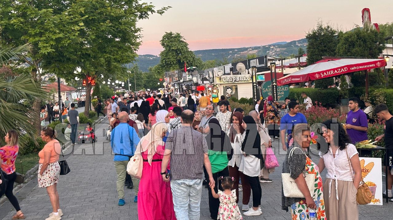 KURBAN BAYRAMI'NDA ARAP TURİSTLERİN GÖZDESİ SAPANCA OLDU