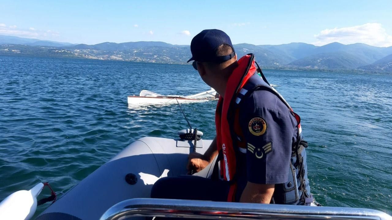 JANDARMADAN SAPANCA GÖLÜ'NDE YELKENLİ OPERASYONU!