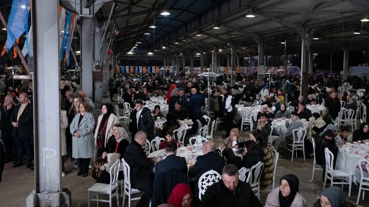 AK PARTİ SAPANCA'DAN İFTAR