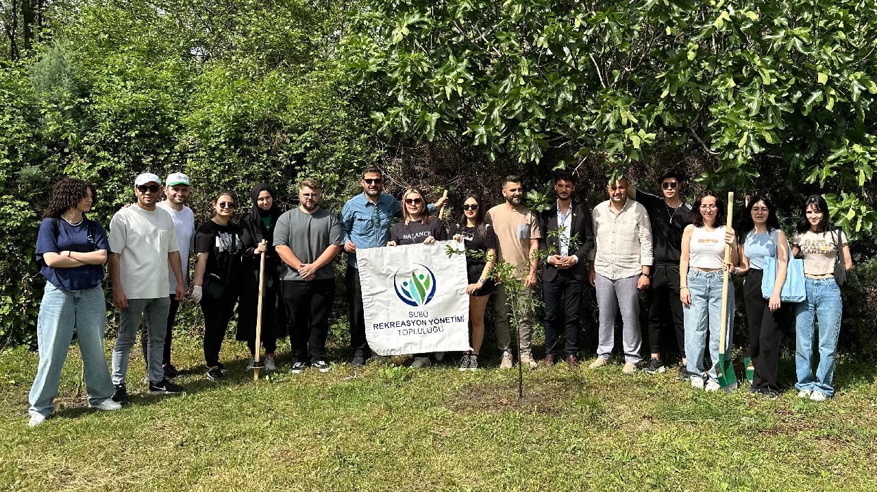 SAPANCA'DA MEYVE FİDANLARI TOPRAKLA BULUŞTU