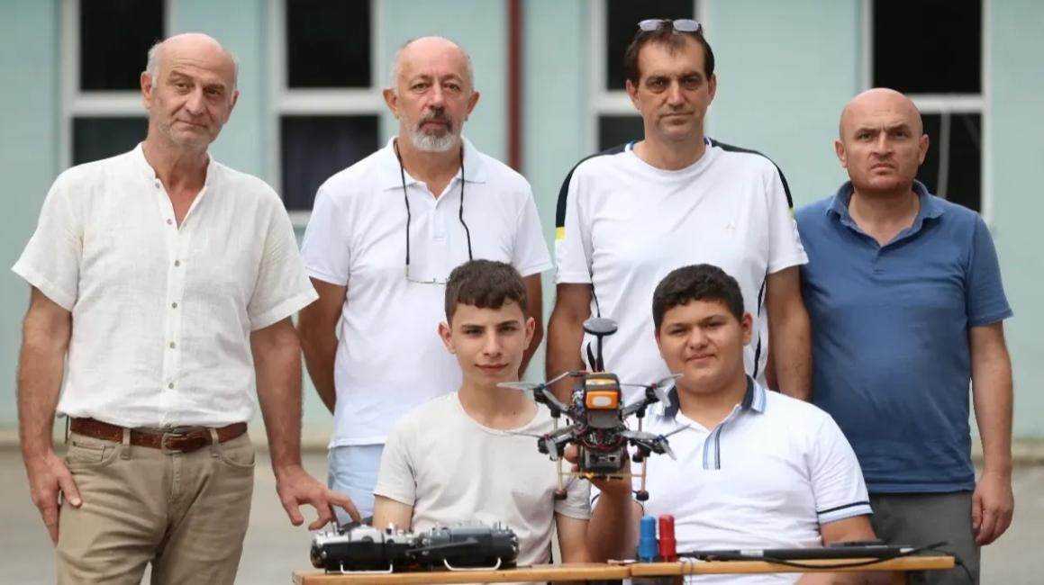 SAPANCALI ÖĞRENCİLERİN ÜRETTİĞİ İHA, TEKNOFEST FİNALLERİNDE