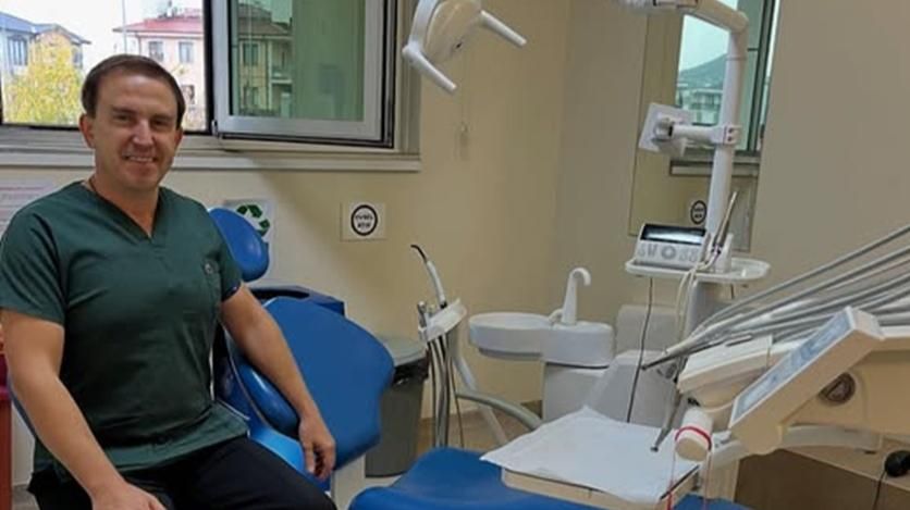 DİŞ HEKİMİ AYDIN MOLLA HASTA KABULÜNE BAŞLADI