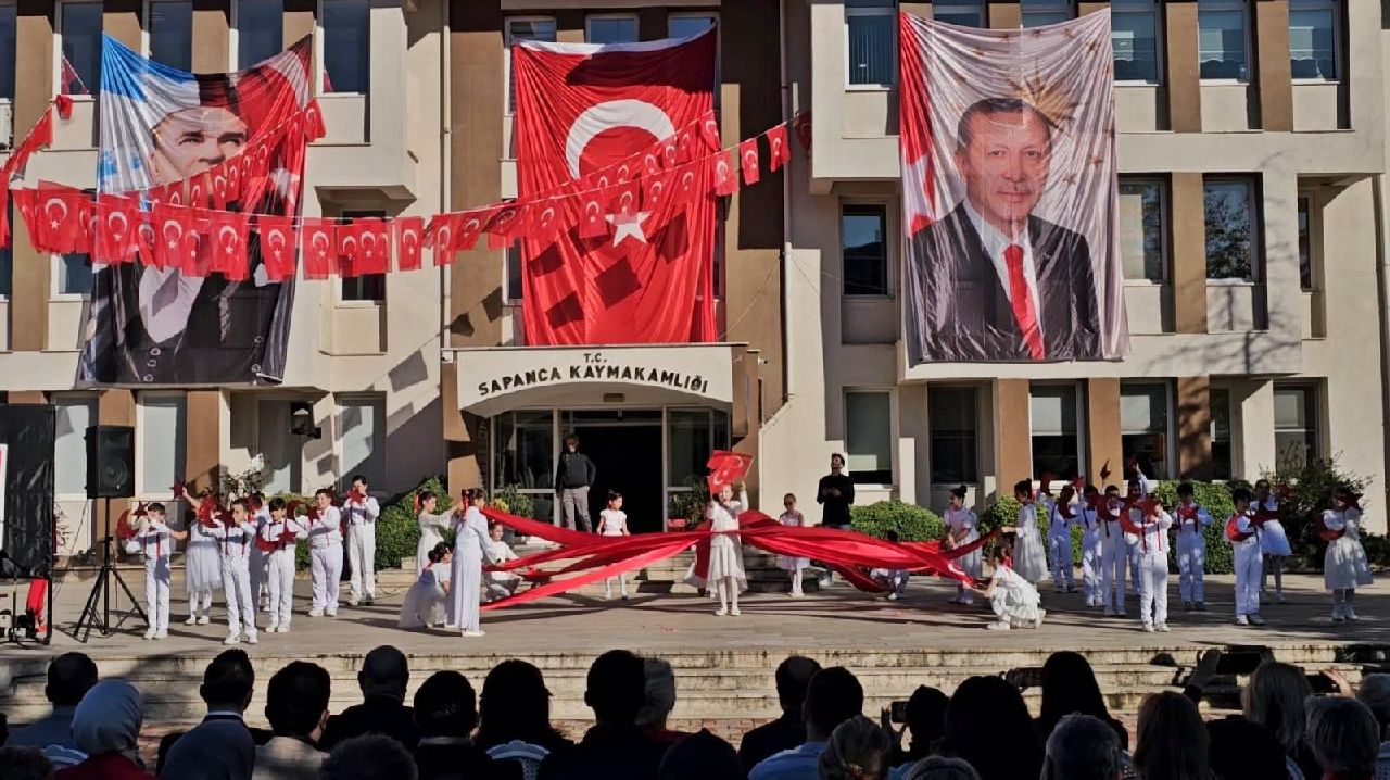 SAPANCA'DA 29 EKİM CUMHURİYET BAYRAMI ÇOŞKUSU