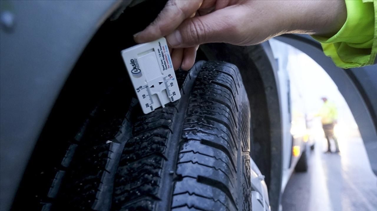 ZORUNLU KIŞ LASTİĞİ UYGULAMASI BAŞLADI! UYMAYANLARA CEZA YOLDA!