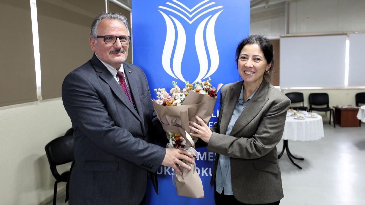 SAPANCA MYO'NUN YENİ MÜDÜRÜ DOÇ. DR. BOZ OLDU