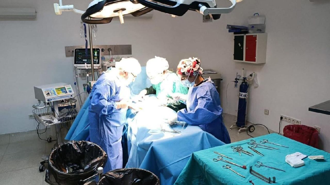 İLÇE HASTANESİNDE 3 AYDA 337 AMELİYAT!