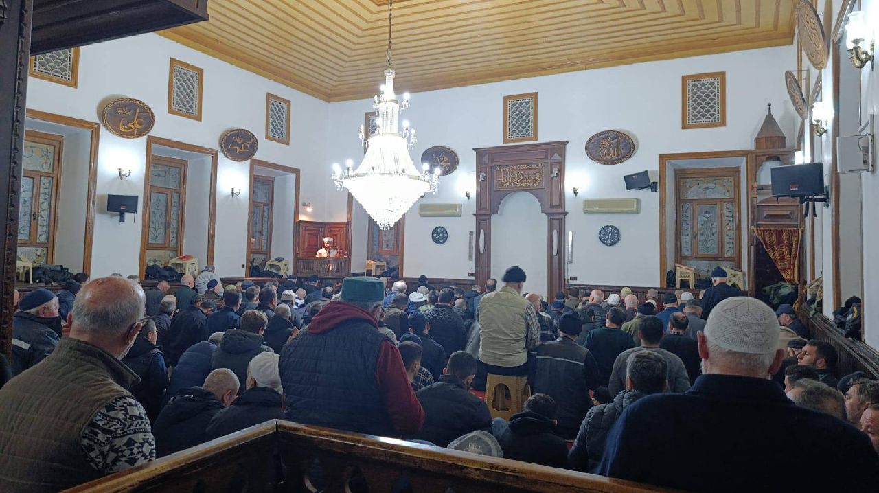 RAMAZAN AYI BAŞLIYOR! İLK TERAVİH BU AKŞAM