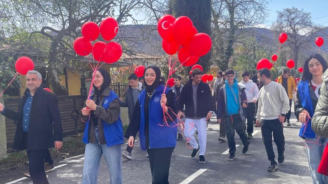 SAPANCA GENÇLİK MERKEZİ'NDEN OTİZM FARKINDALIK GÜNÜ ETKİNLİĞİ